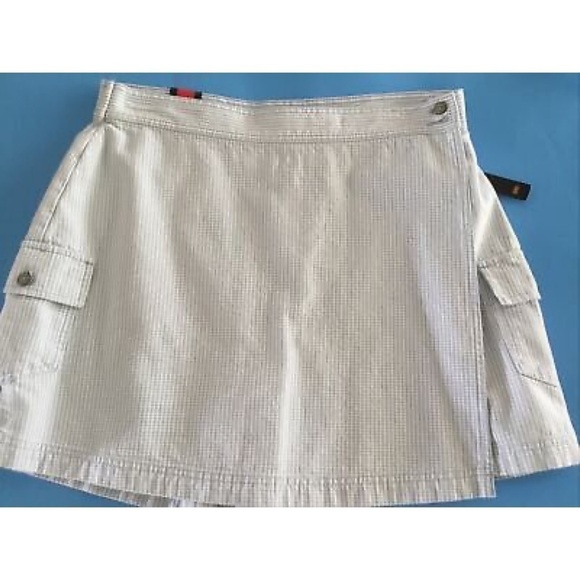 Bill Blass Striped Skort - Picture 2 of 15